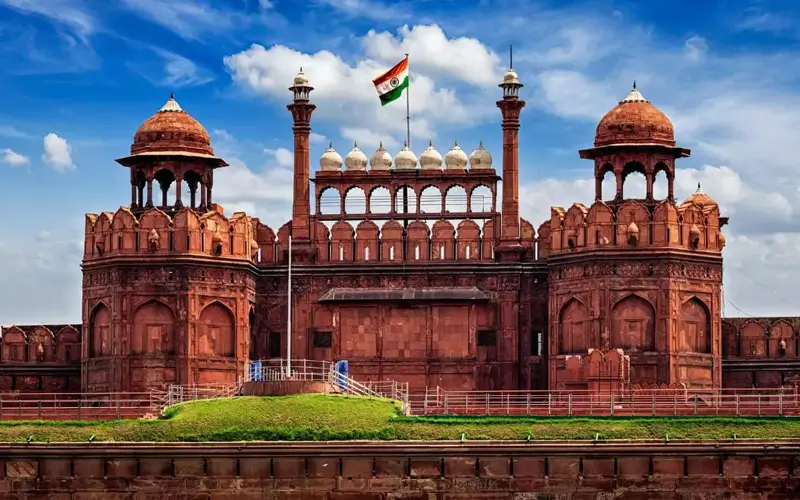 Same Day Delhi to Agra Tour Package by AC Car