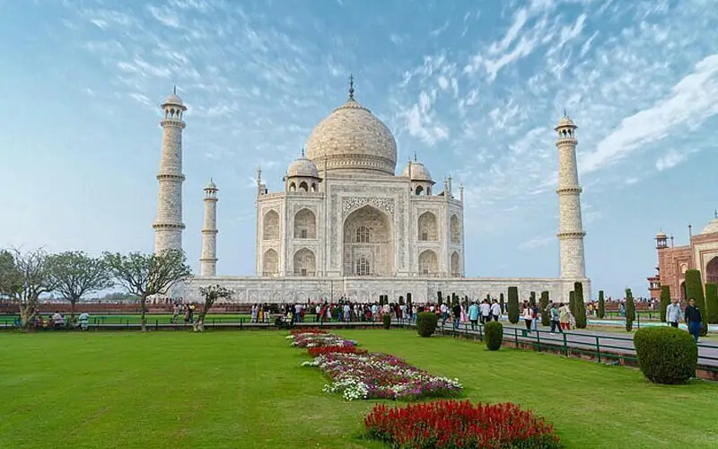 Work From Taj – Why Digital Nomads Prefer Agra and Jaipur Over Goa