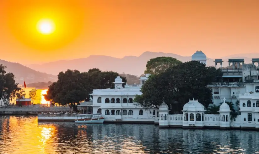 Udaipur Sightseeing Tour